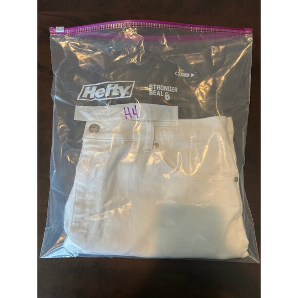 Gloria Vanderbilt Amanda denim shorts Short length classic rise size 18 white - Picture 9 of 9